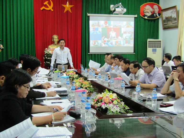 Hội nghị sơ kết 3 năm thực hiện các chương trình mục tiêu Quốc gia xây dựng Nông thôn mới